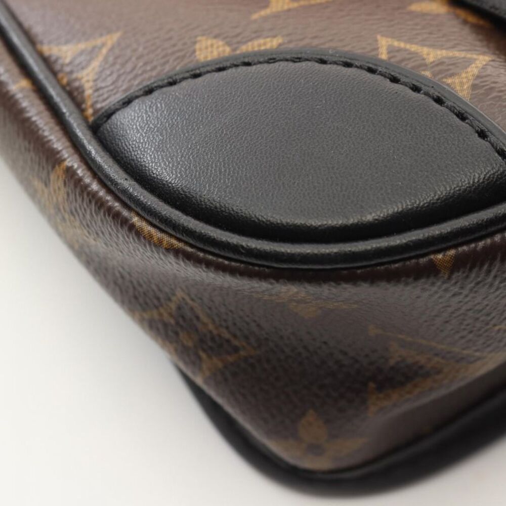Louis Vuitton Archie Messenger Monogram Bag - Picture 4 of 7